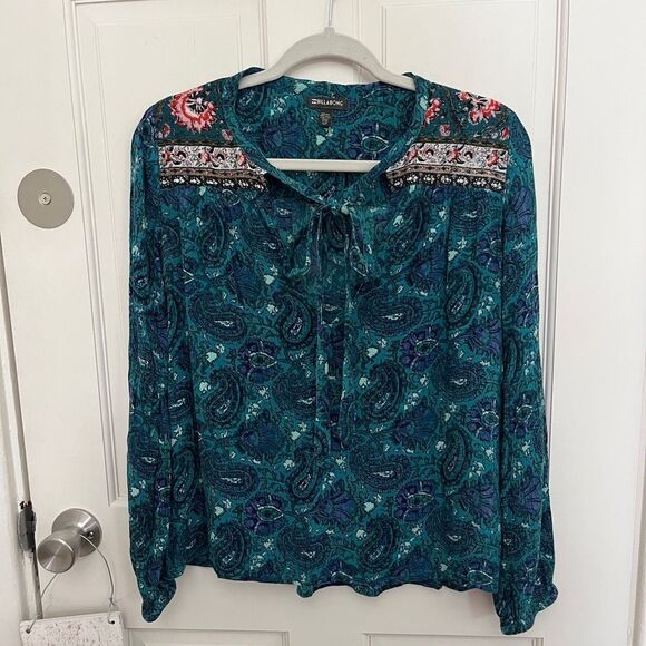 Billabong Tie Front Floral Paisley Blouse Size Small - Picture 1 of 7